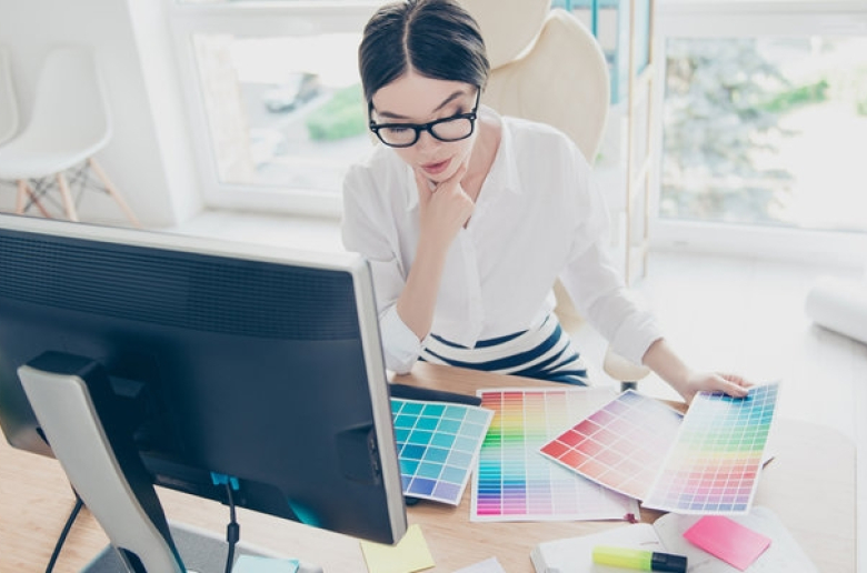 graphic-designer-colour-swatches
